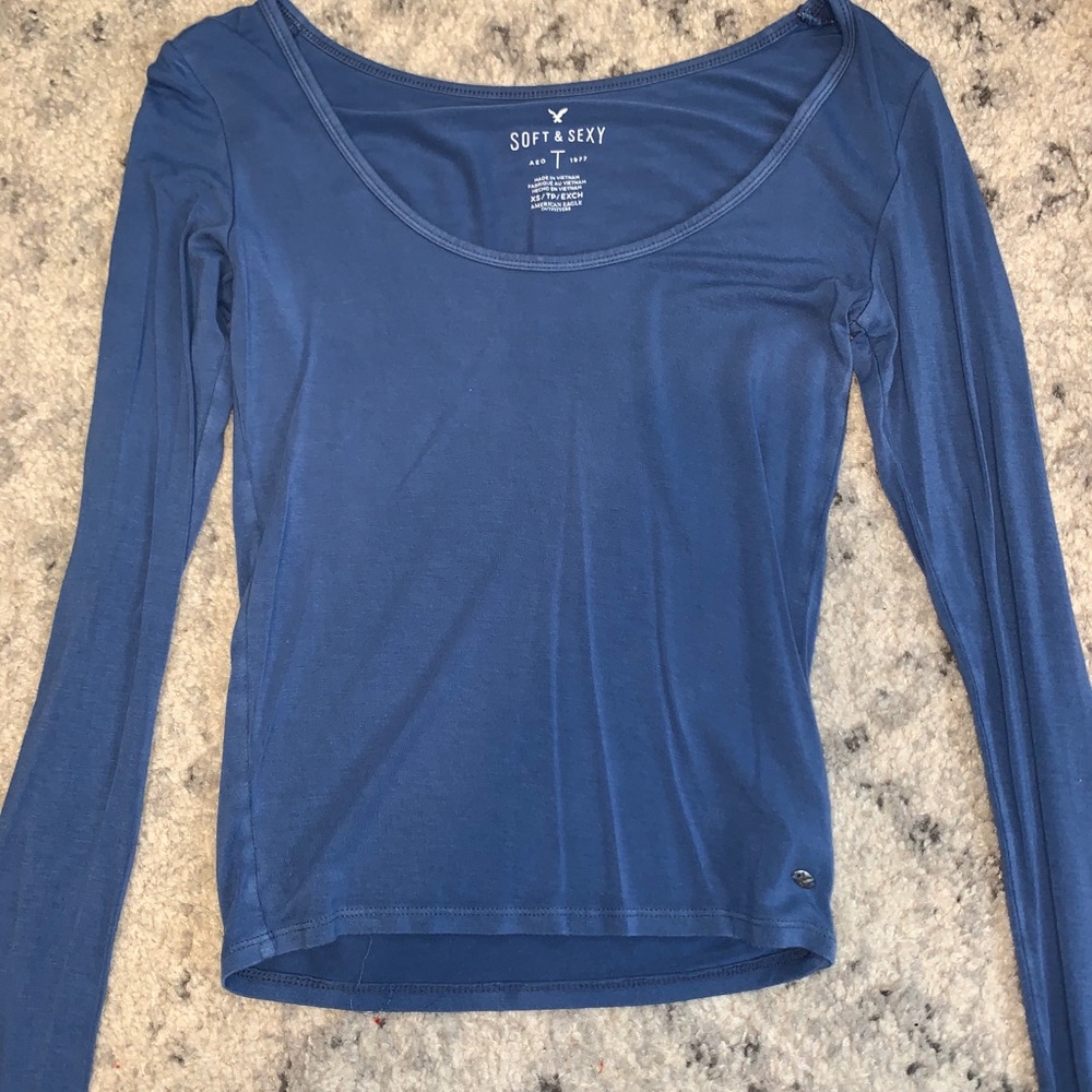 XS american eagle long sleeve